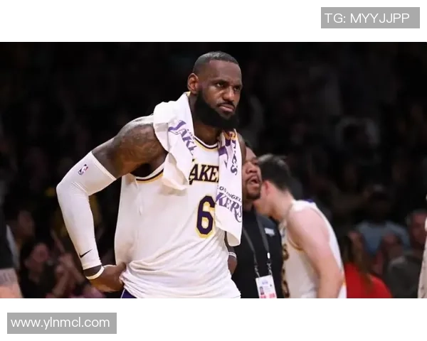 英雄联盟职业联赛激战正酣顶尖战队鏖战赛场谁能最终问鼎桂冠